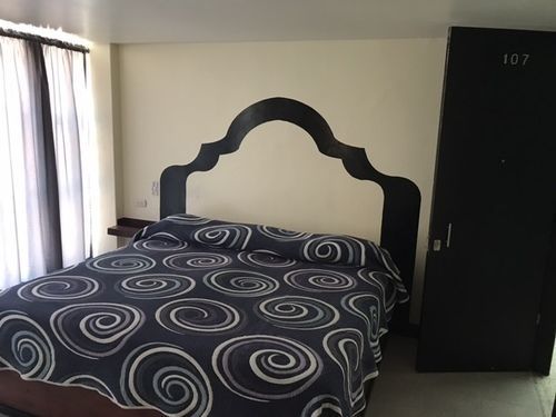 Hotel June Puebla Luaran gambar